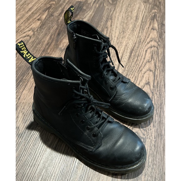 Dr. Doc Martens 1460 J  Black Smooth Leather Boots 8 Eye Big Kid Shoe Size 4 main image 8